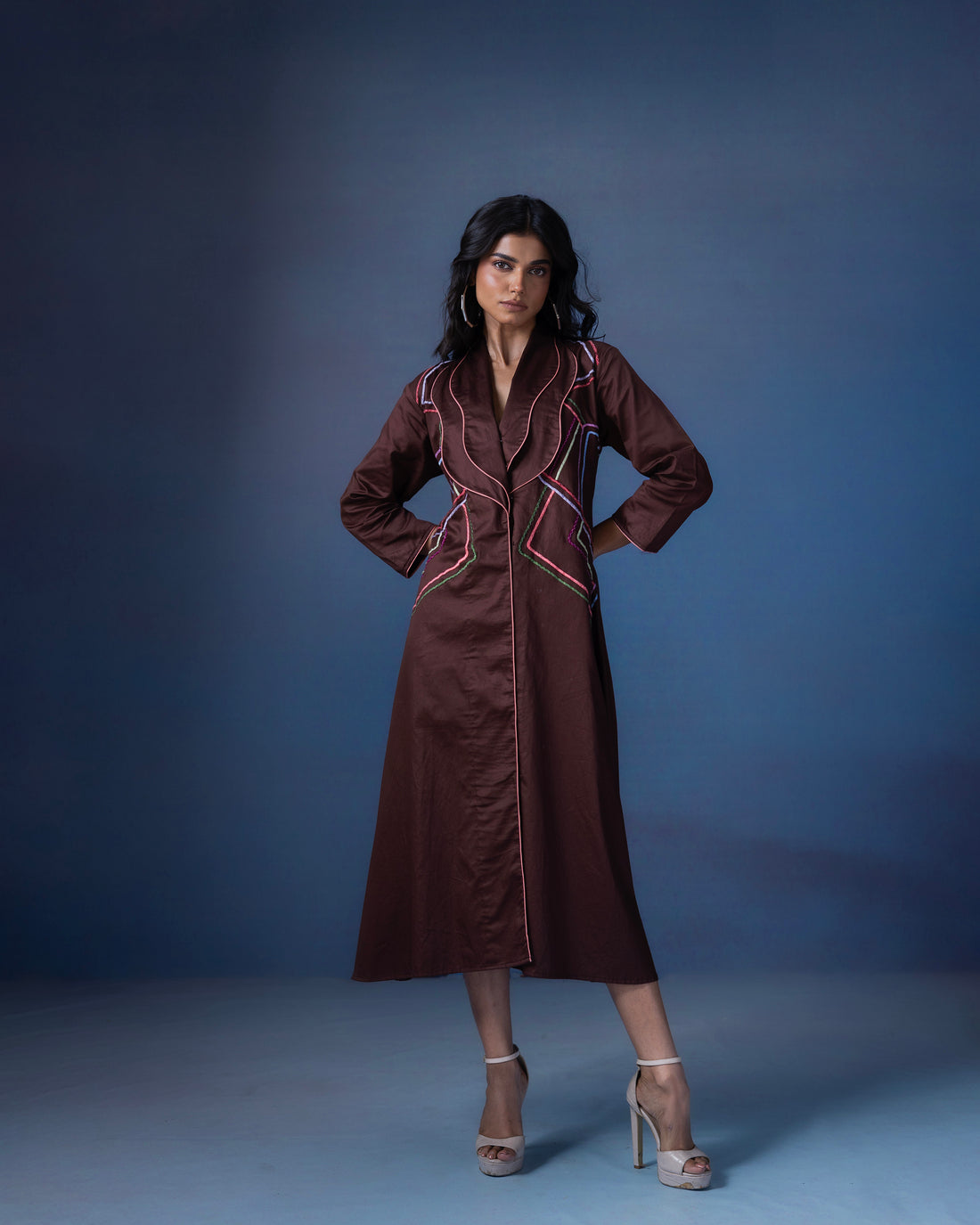 Straight fit one piece dress with curved lapel collar and thread work MadaSasa Straight fit one piece dress with curved lapel collar and thread work MadaSasa