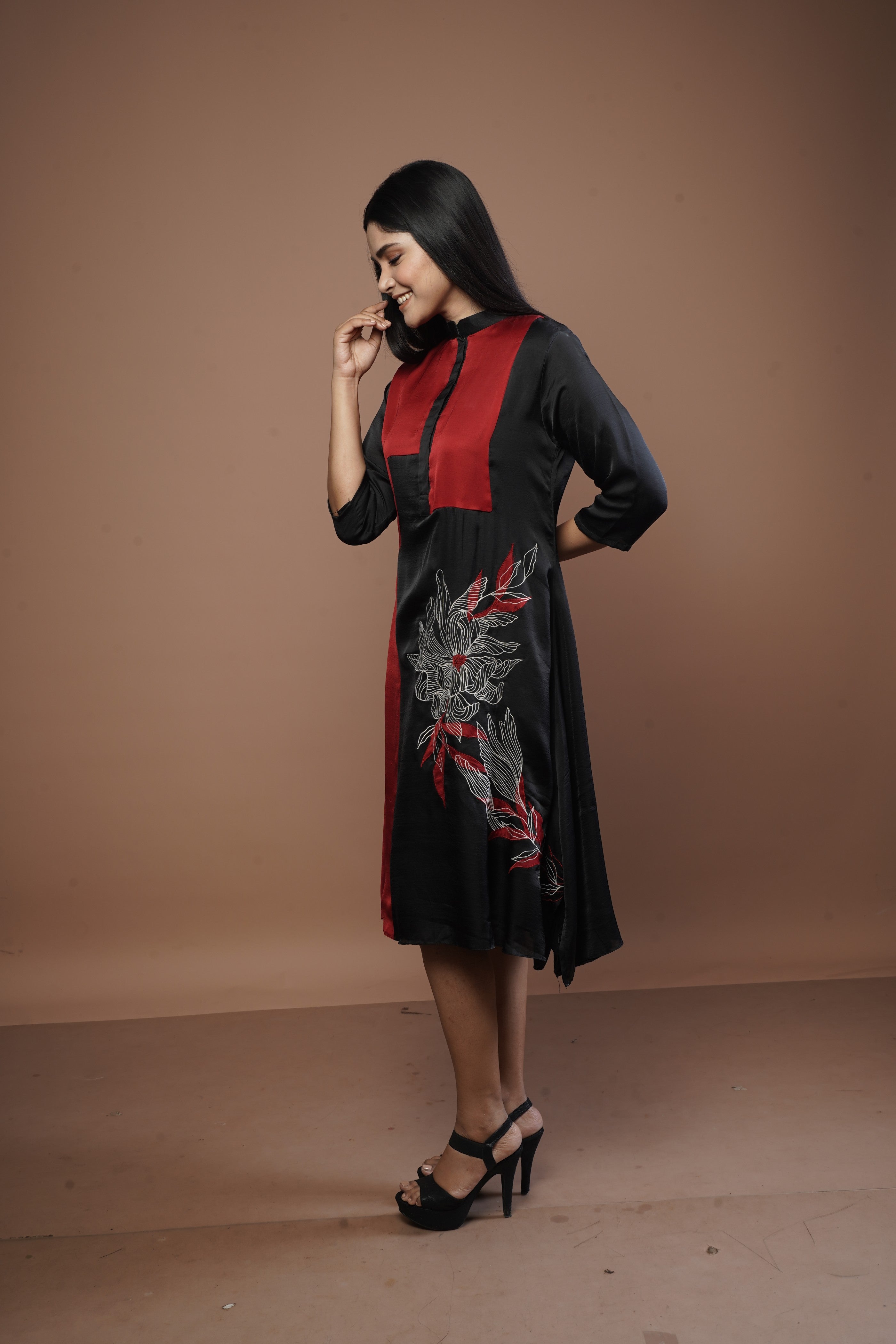 Color Block Embroidered Long Dress